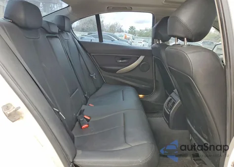 2016 BMW 320 I z USA, uszkodzony, nr VIN WBA8A9C57GK616155